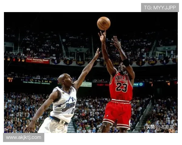 乔丹在1996年总决赛中的关键进攻是公牛三连冠的重要保障