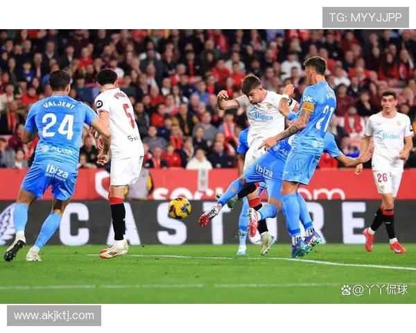 西甲22轮联赛：西甲第22轮精彩赛事回顾